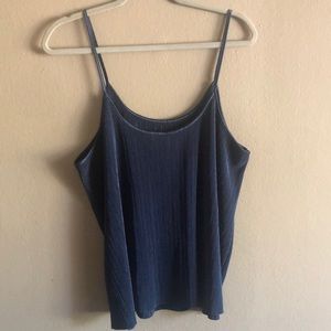 SOLD Navy blue top size L